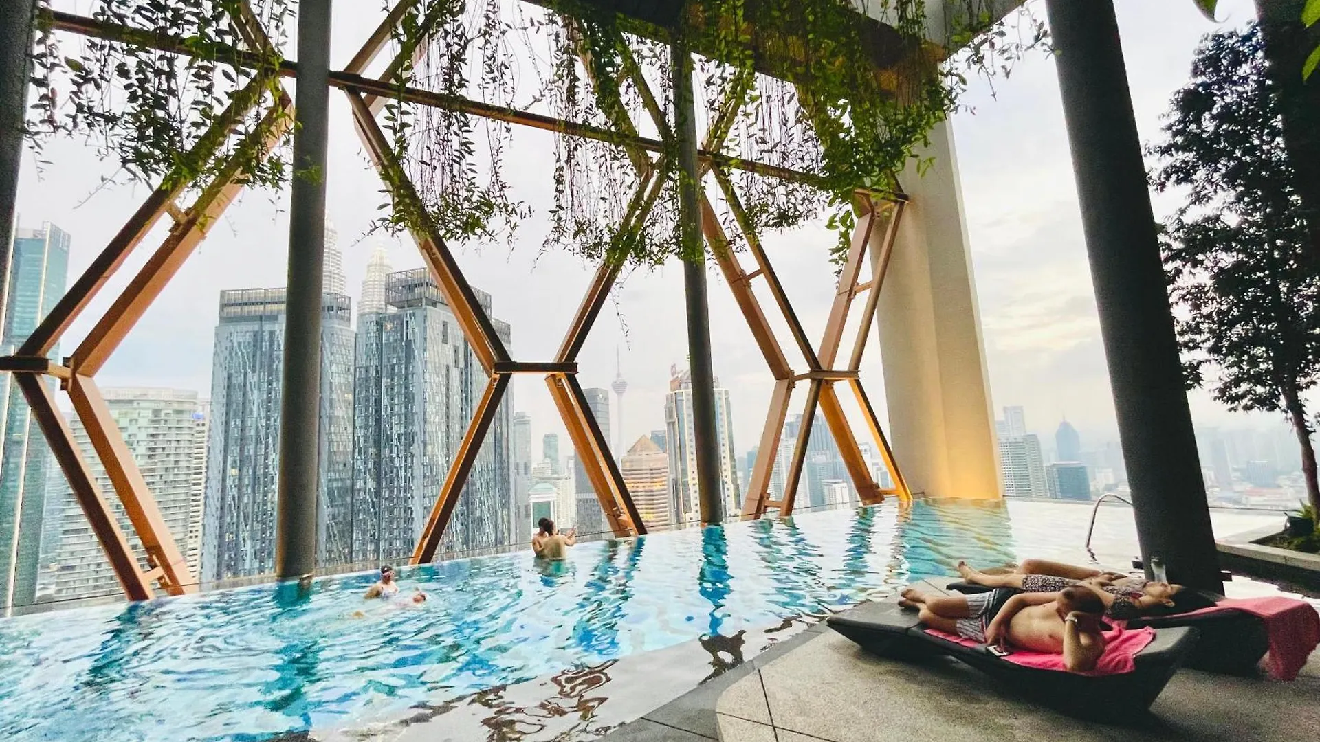 Scarletz Klcc By Miami Hospitality Apartment Kuala Lumpur